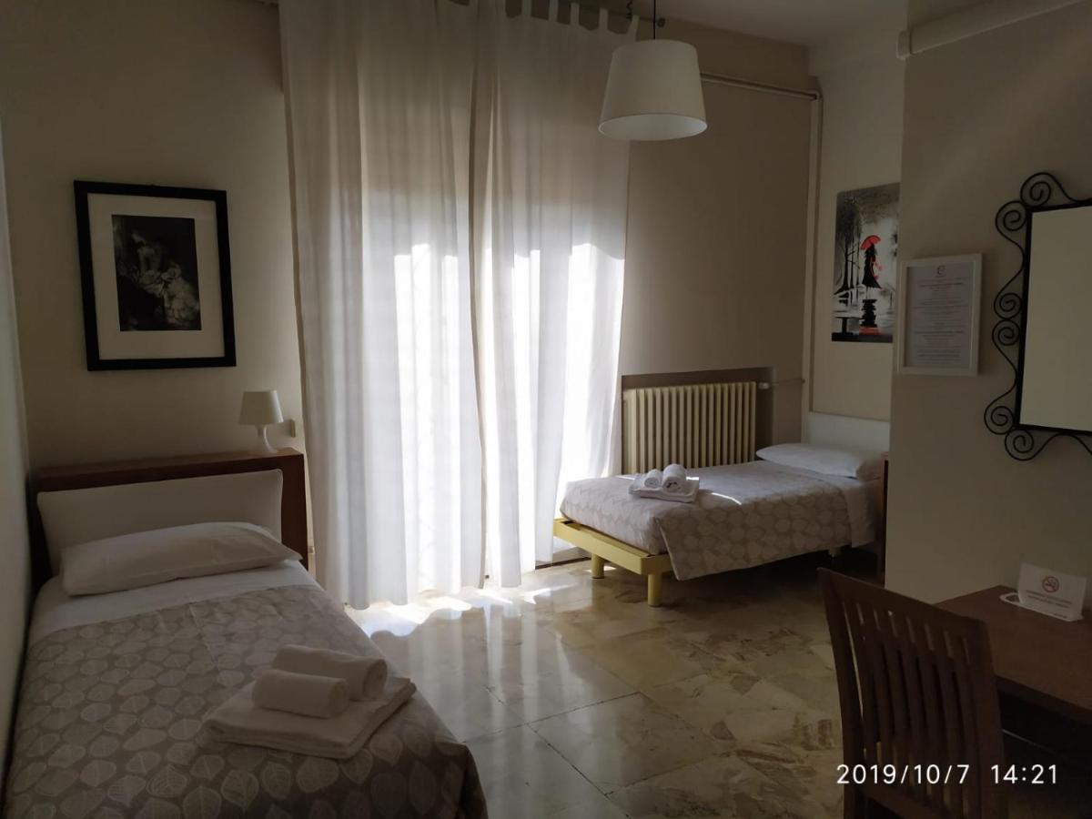 B&B Cameracaffe Centro Arezzo Exterior photo