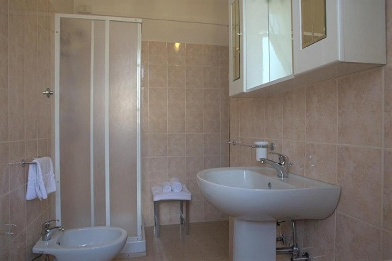 B&B Cameracaffe Centro Arezzo Exterior photo